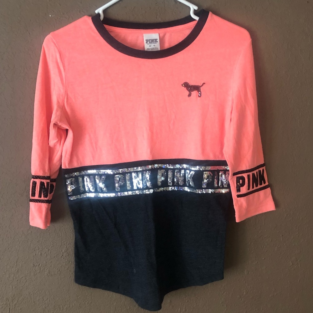 (XS) VS Pink Tee